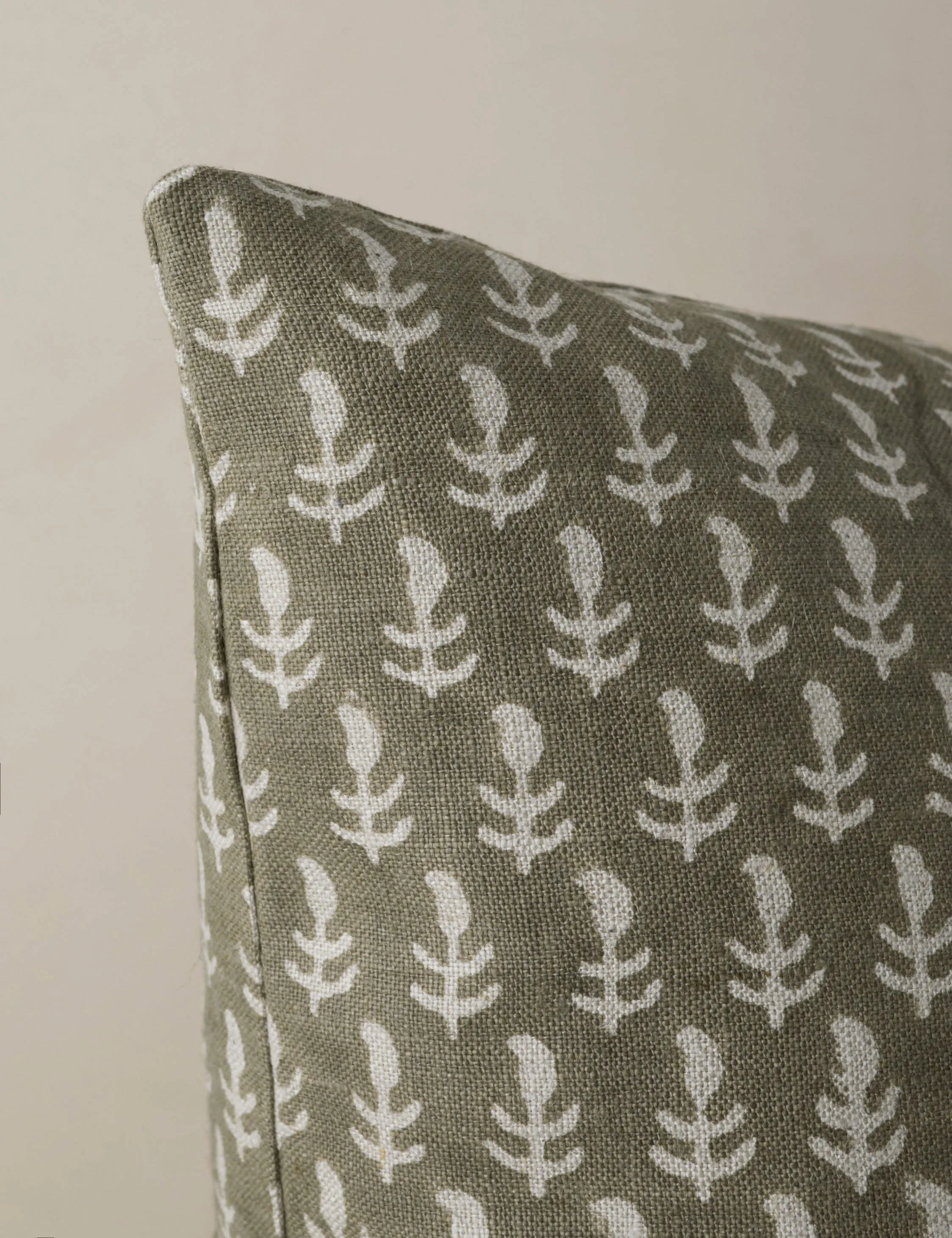 Agnes Linen Pillow