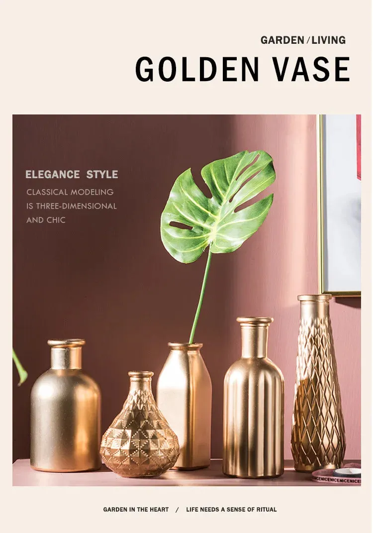 Embossed Golden Glass Vase European Classic Hydroponic Vases Gold-plating Process Medium Flower Pots Decorative Ornaments