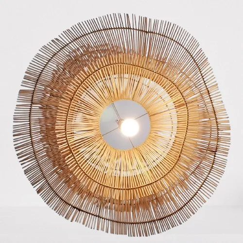 Flowes Rattan Lamp