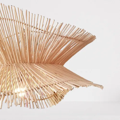 Flowes Rattan Lamp