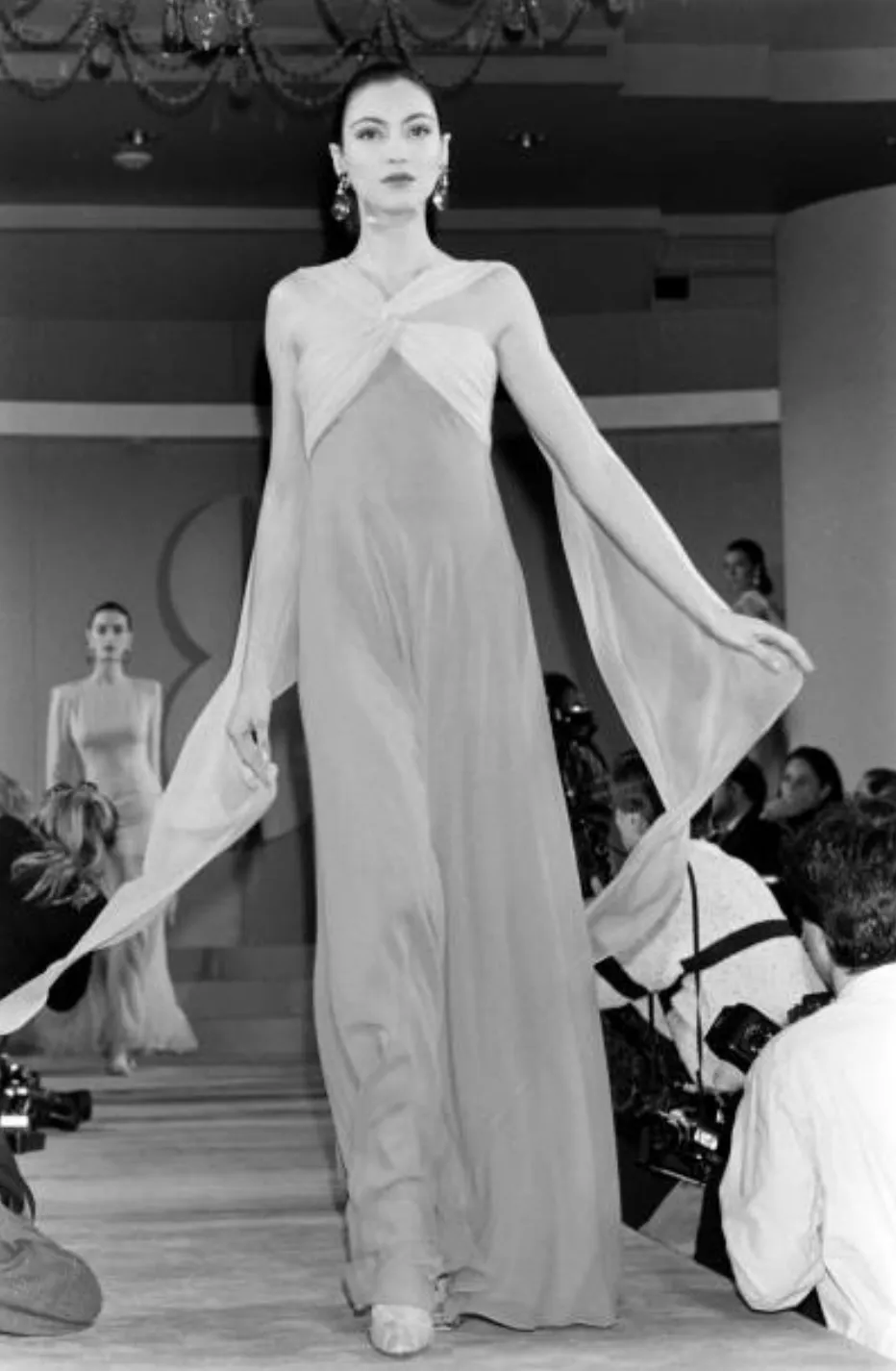 Gorgeous Spring 1989 Bill Blass Runway Black Silk Halter Chiffon w Trailing Shoulder Panels