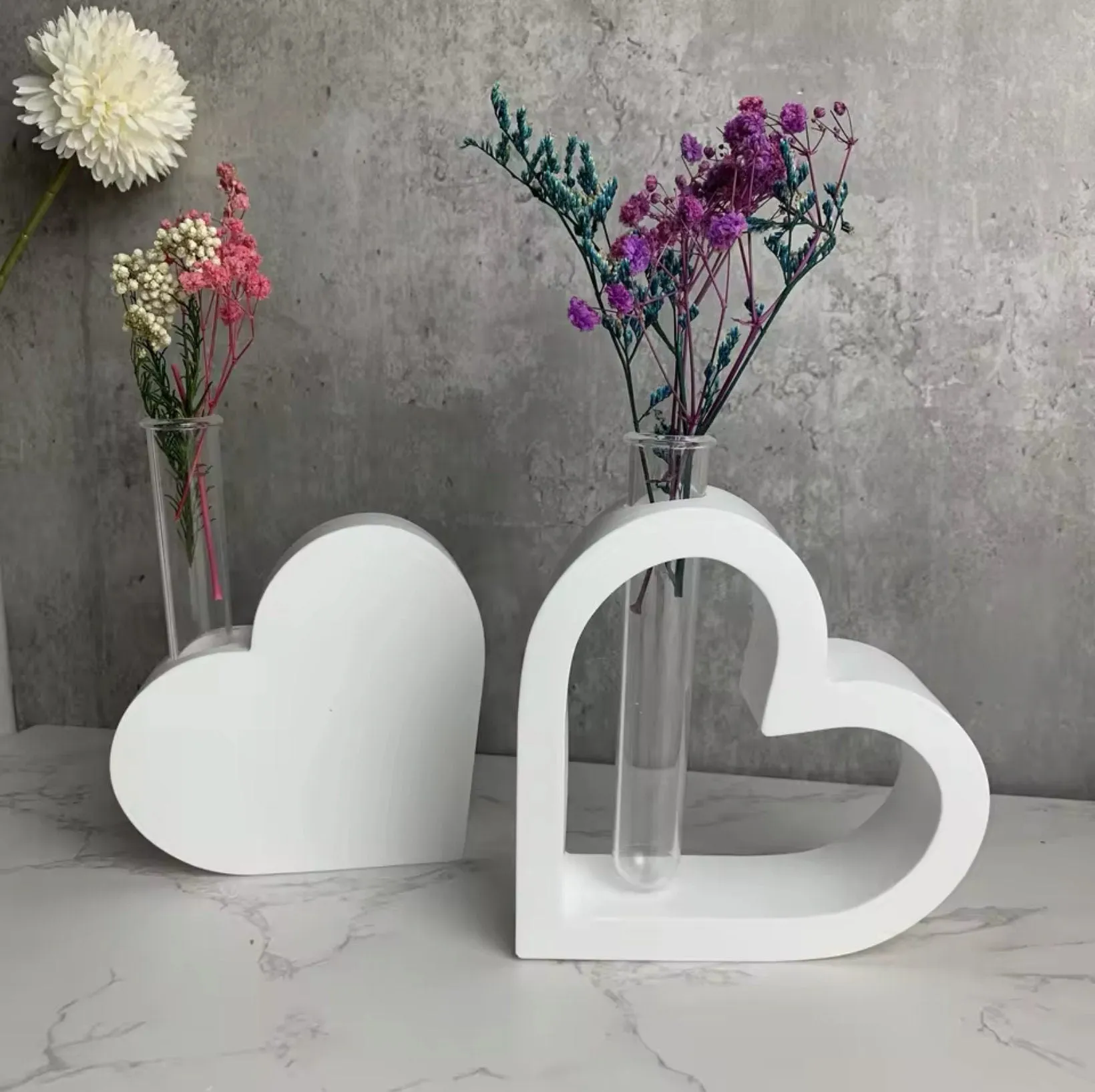 Hydroponic Vase - Heart Shaped Propagation Station - Room Diffuser