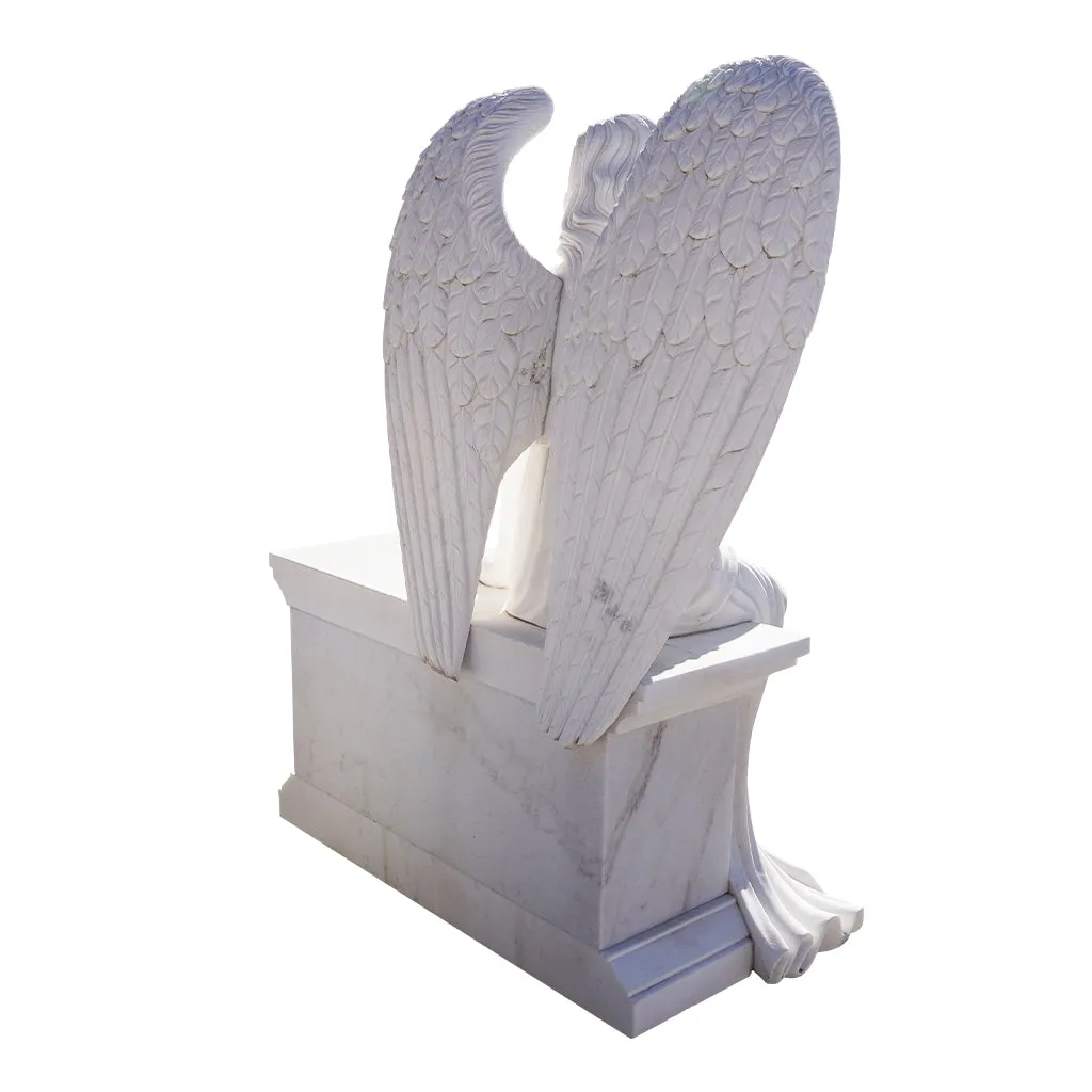 In Stock Garden Memorial Angel Statue - A Peaceful Tribute of Remembrance FM-055