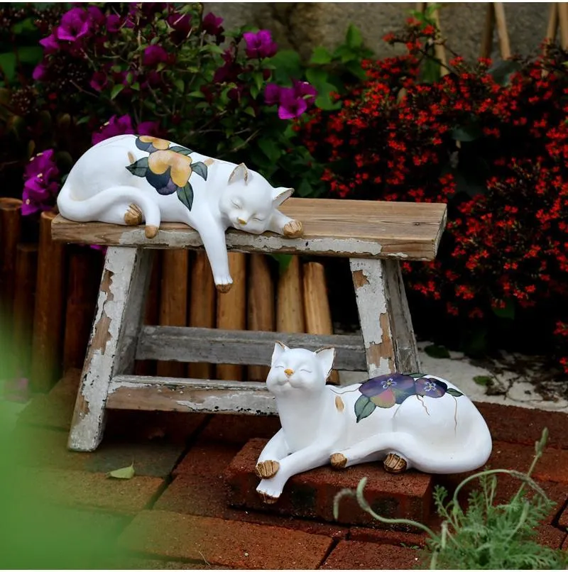 Lovely Cat Statue for Garden Ornament, Sleeping Cats Resin Statues, Garden Courtyard Decoration, Villa Outdoor Decor Gardening Ideas, House Warming Gift