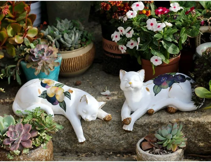 Lovely Cat Statue for Garden Ornament, Sleeping Cats Resin Statues, Garden Courtyard Decoration, Villa Outdoor Decor Gardening Ideas, House Warming Gift