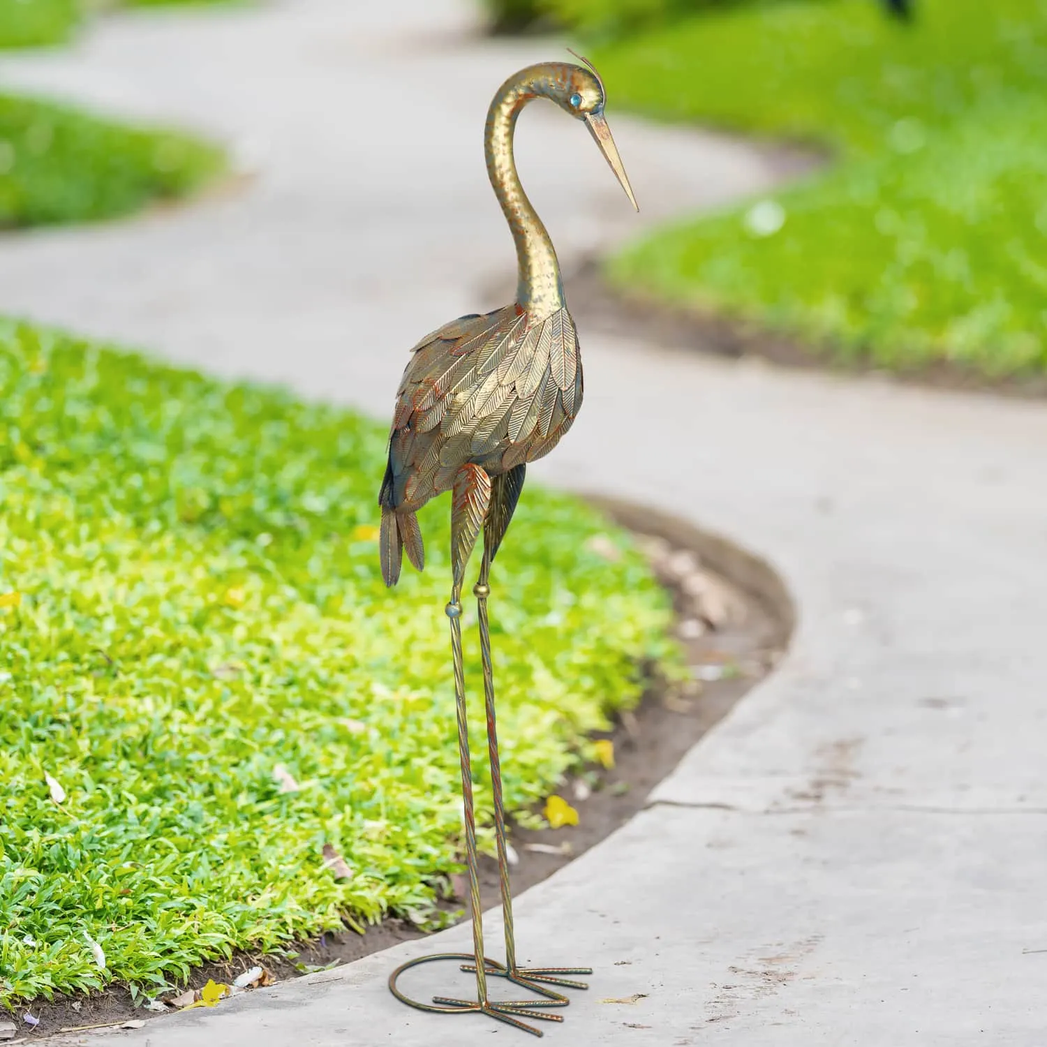 Metal Heron Garden Statue with Bronze Patina Finish, 42 Inch