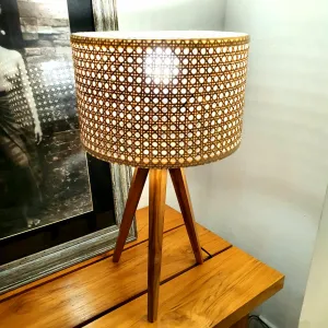 Natural Woven Rattan Shade Table Lamp