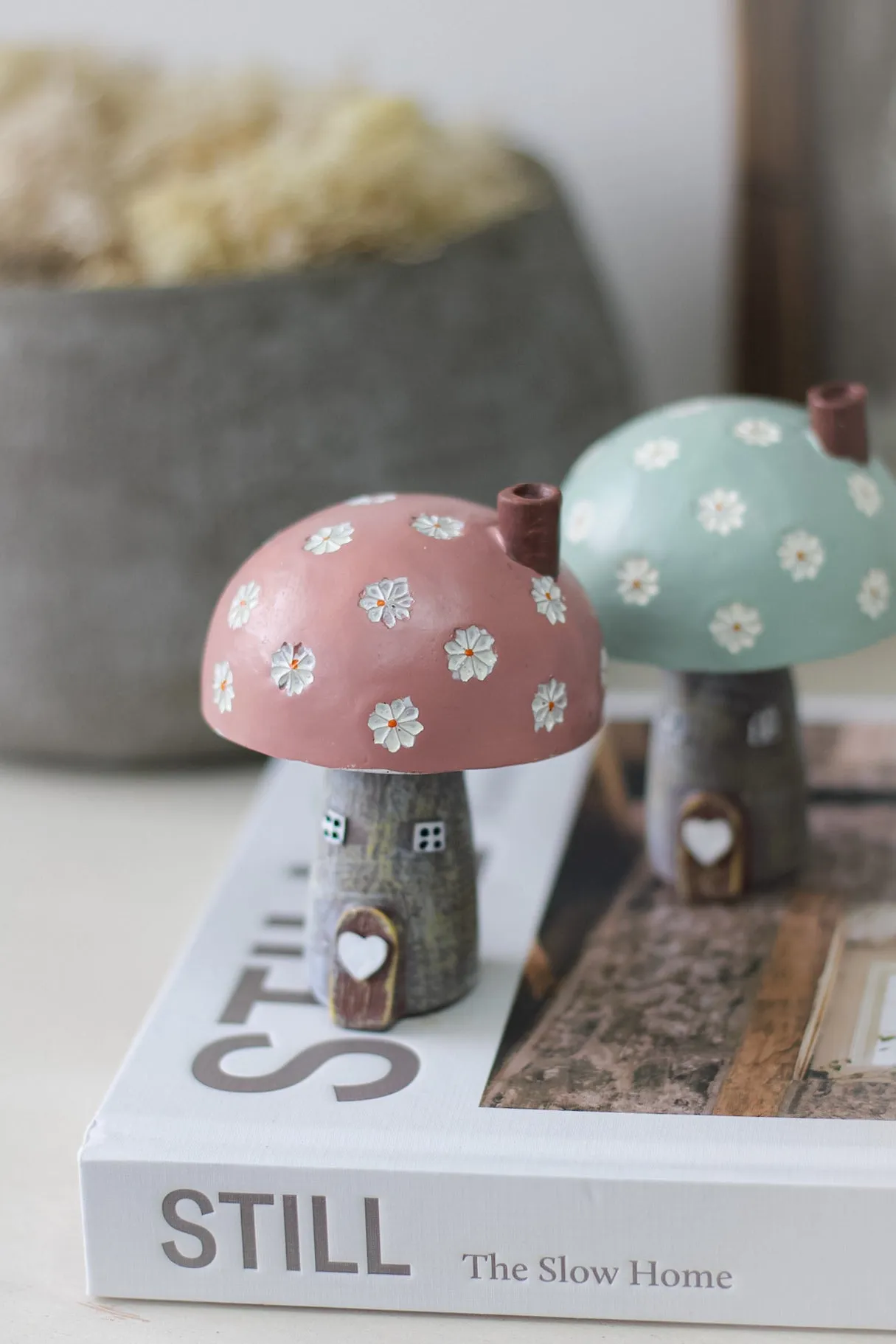 Pink Daisy Mushroom House