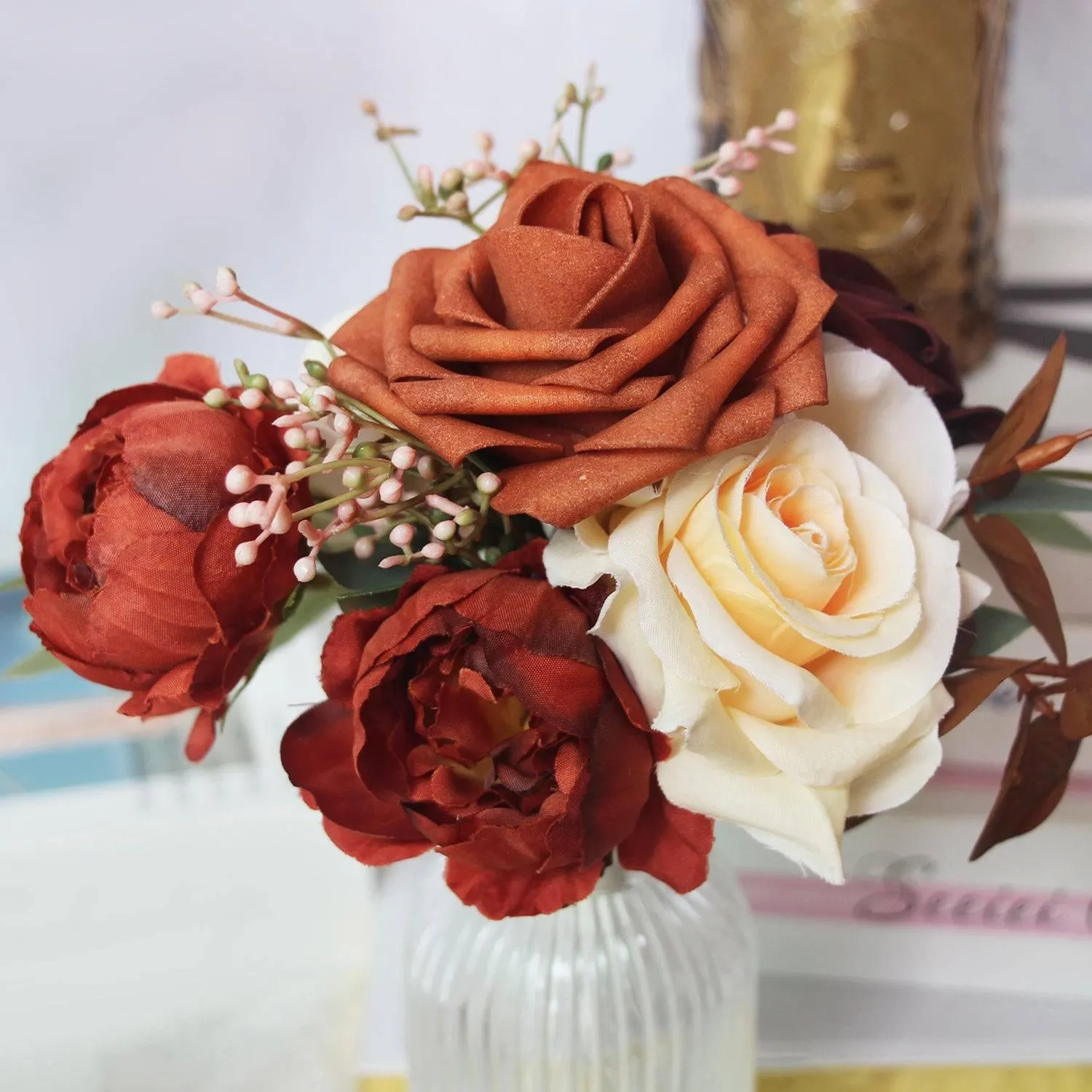 Set of 6 Terracotta Flower Centerpieces in Amber Vases