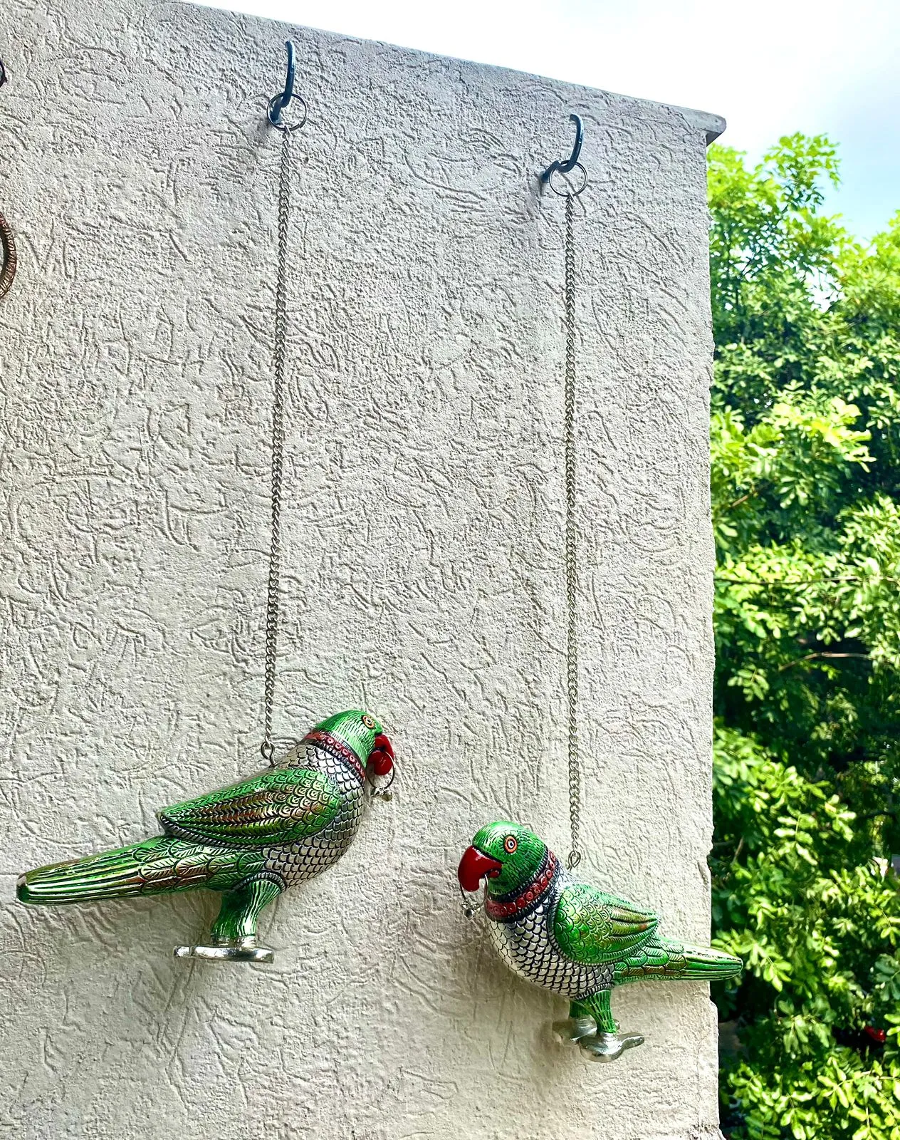Silver Plated colored Parrots with chain for hanging -ANUB001SP