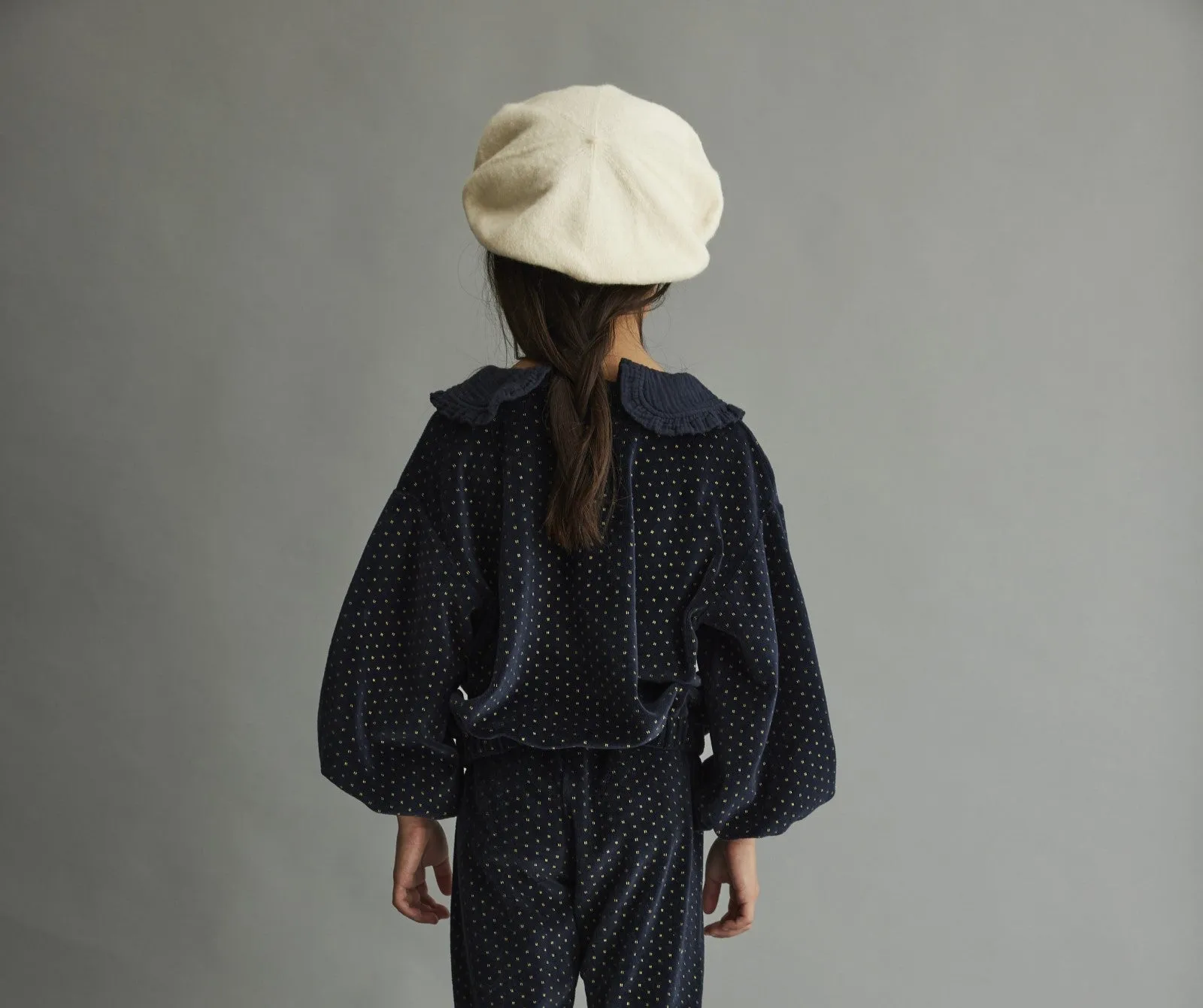 Tea in Gold Velour/Navy