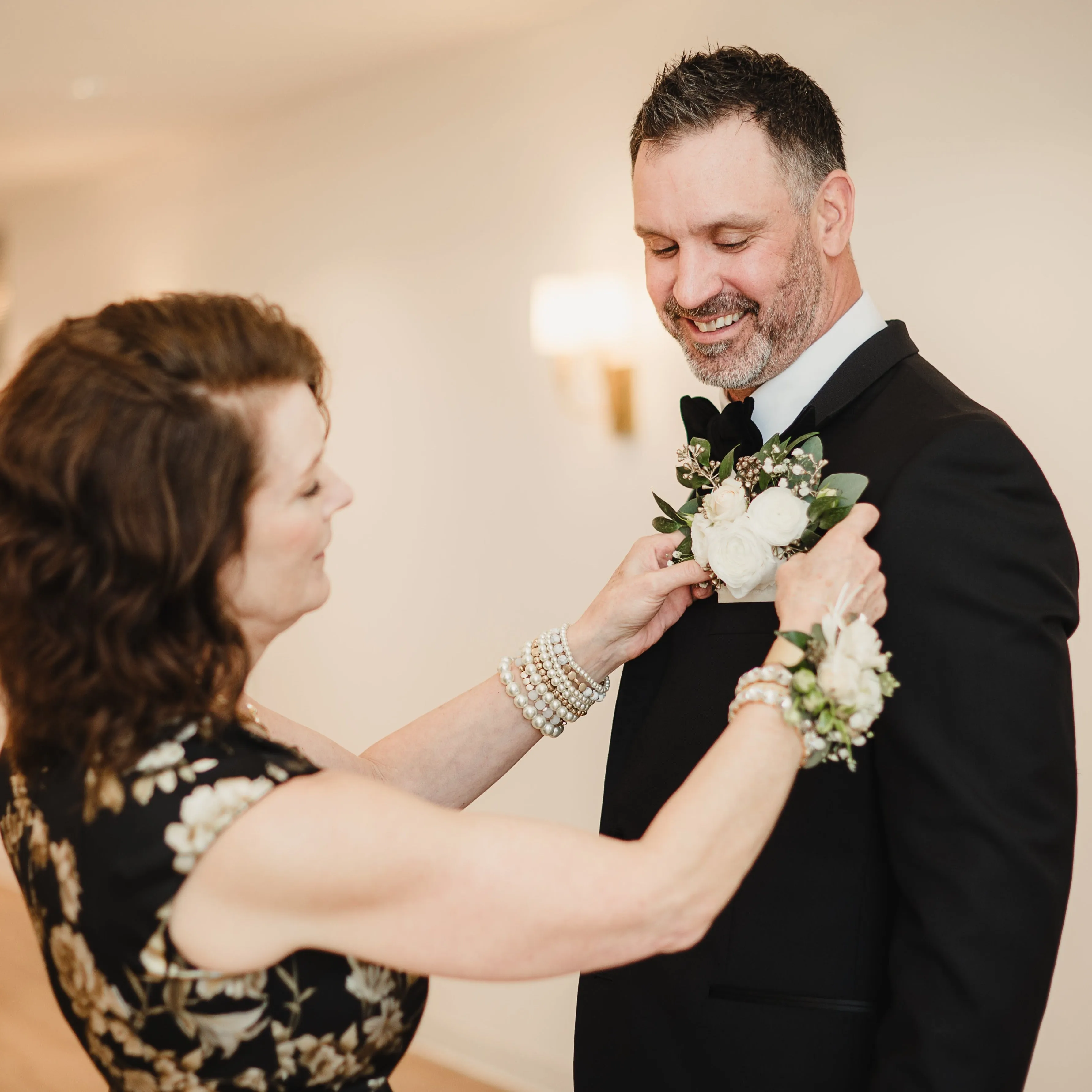 Upscale White and Cream Wedding