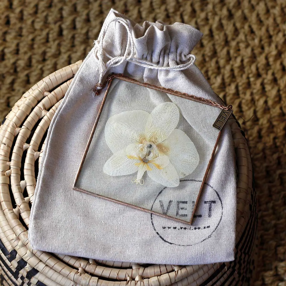 VELT Botanical Frame - Orchid