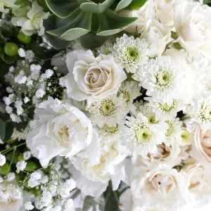 White Wedding Table Centerpieces